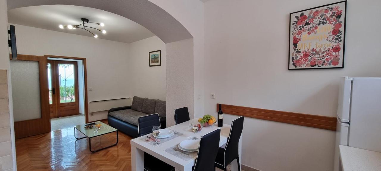 Apartments Anamarija 오파티아 외부 사진