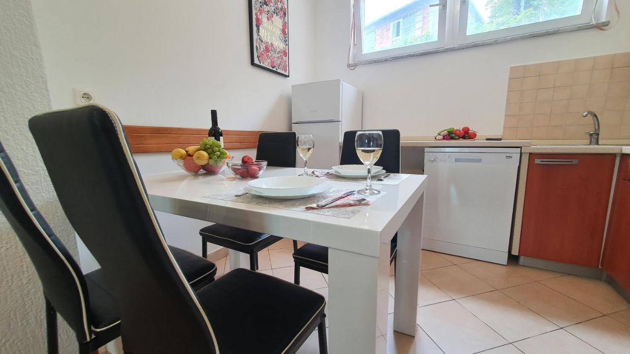 Apartments Anamarija 오파티아 외부 사진