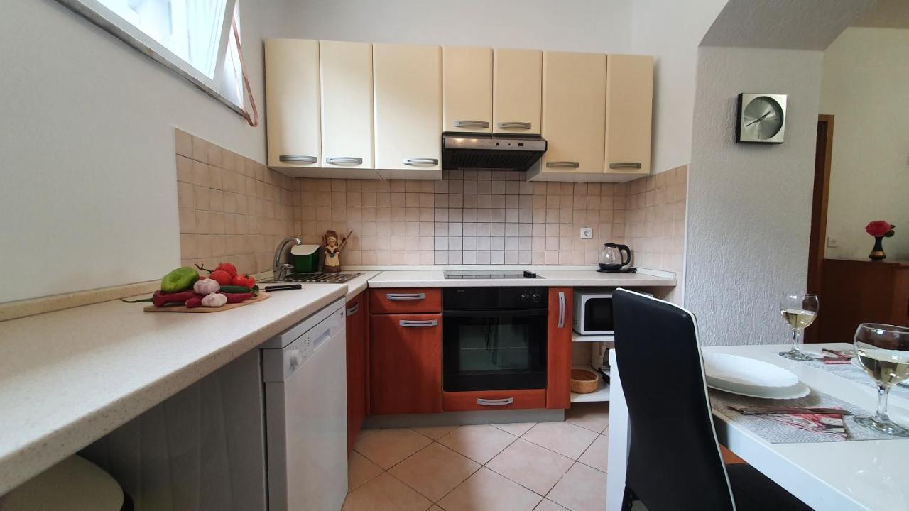Apartments Anamarija 오파티아 외부 사진