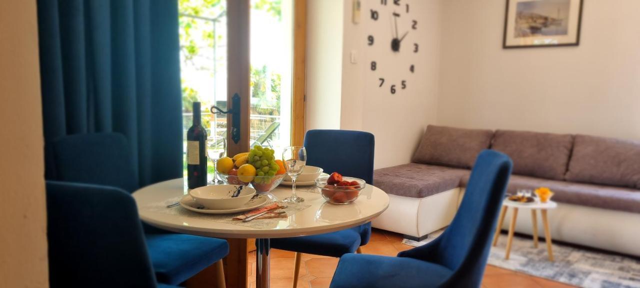 Apartments Anamarija 오파티아 외부 사진