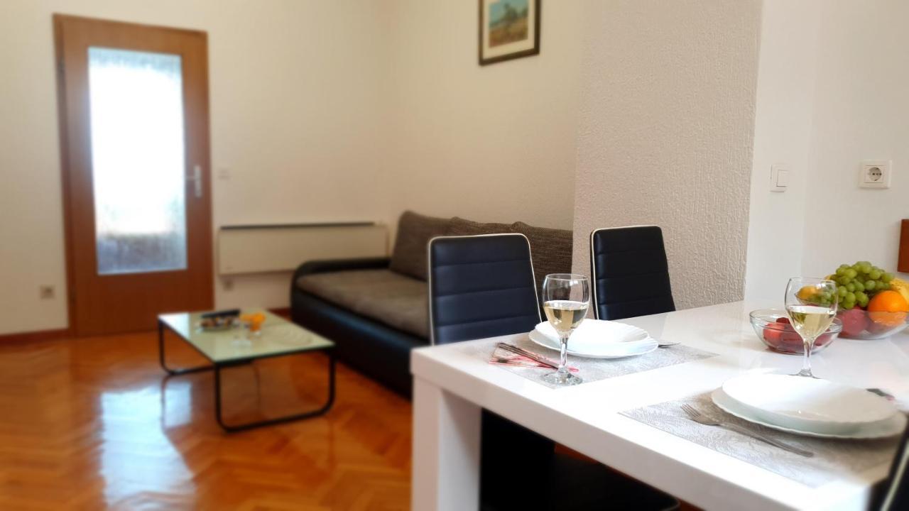 Apartments Anamarija 오파티아 외부 사진